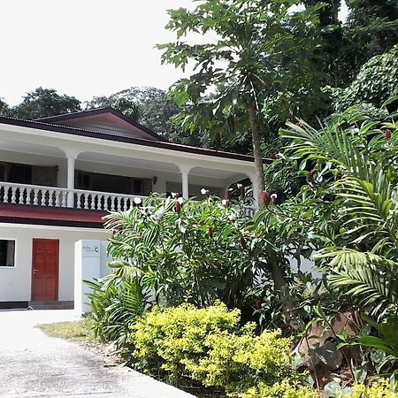珍贵c公寓 Grand Anse  外观 照片